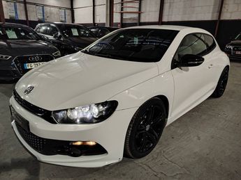  Voir détails -Volkswagen Scirocco 2.0 TDI 140 FAP R-LINE à Sainte-Genevive-des-Bois (91)