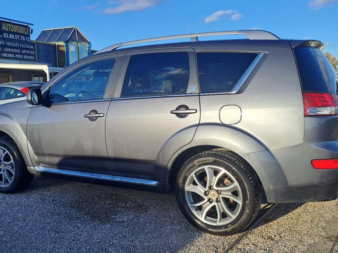 Citroen C Crosser 2.2 HDi 156 cv 7 places 4x4 GRIS de 2009