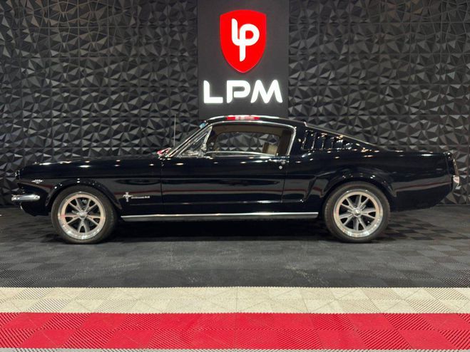 Ford Mustang Fastback NOIR de 1965