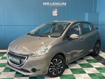  Voir détails -Peugeot 208 1.6 E-HDI FAP ACTIVE 4CV 5P à Royan (17)