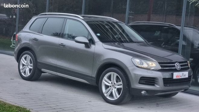 Cliquer pour voir la photo suivante Volkswagen Touareg 3.0 V6 TDI 245CH BLUEMOTION FAP CARAT 4M Gris de 2012