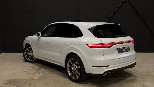 Porsche Cayenne E-Hybrid 3.0 V6 462 CV Blanc Verni de 2018