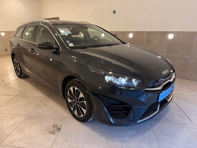 Kia Ceed d SW Ceed 1.6 GDI Hybride rechargeable 1 GRIS FONCE de 2022