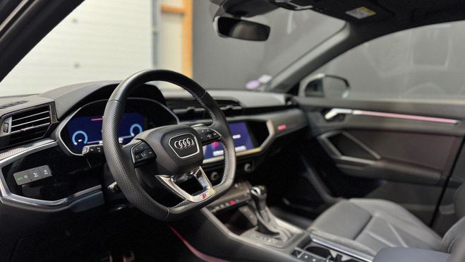 Audi Q3 Sportback 35 1.5 tfsi s line 150ch Gris de 2021