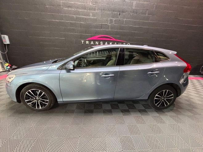 Volvo V40 D2 120 Geartronic 6 Momentum Bleu de 2016
