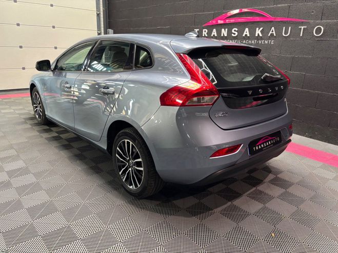 Volvo V40 D2 120 Geartronic 6 Momentum Bleu de 2016