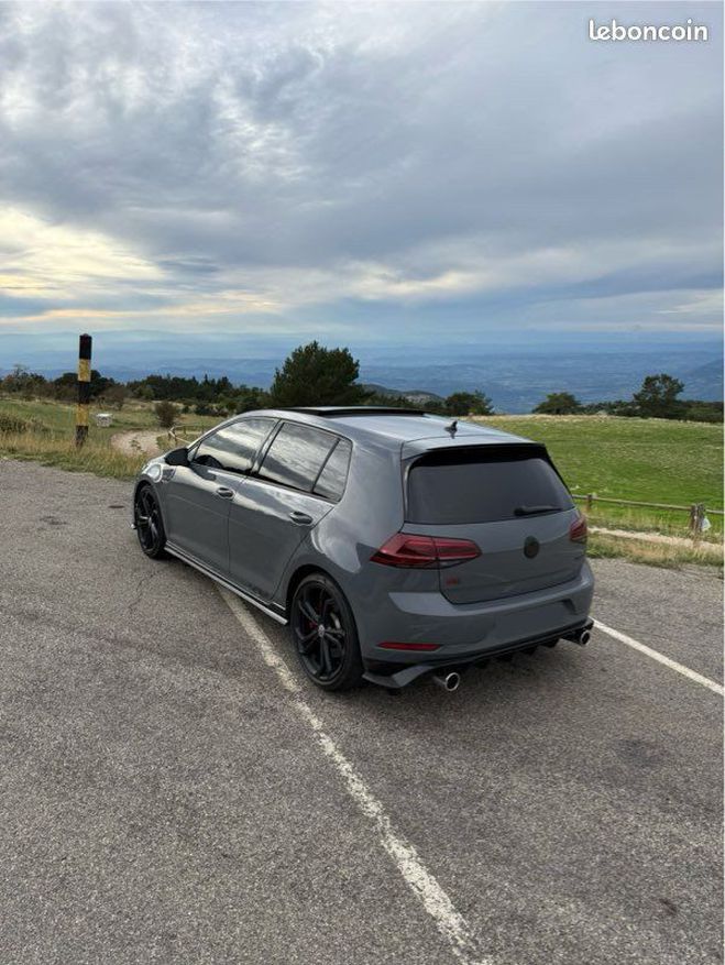 Volkswagen Golf GTI TCR 290 cv GRIS de 2019