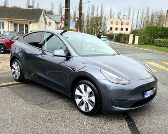  Voir détails -Tesla Model Y Grand Autonomie Dual Motor AWD 465CV 250 à Coignires (78)