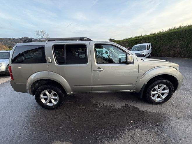 Nissan Pathfinder 2.5 DCI 171CH XE 7 PLACES GRIS F de 2007