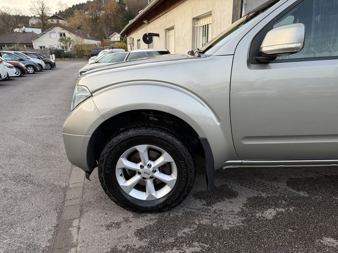 Nissan Pathfinder 2.5 DCI 171CH XE 7 PLACES GRIS F de 2007