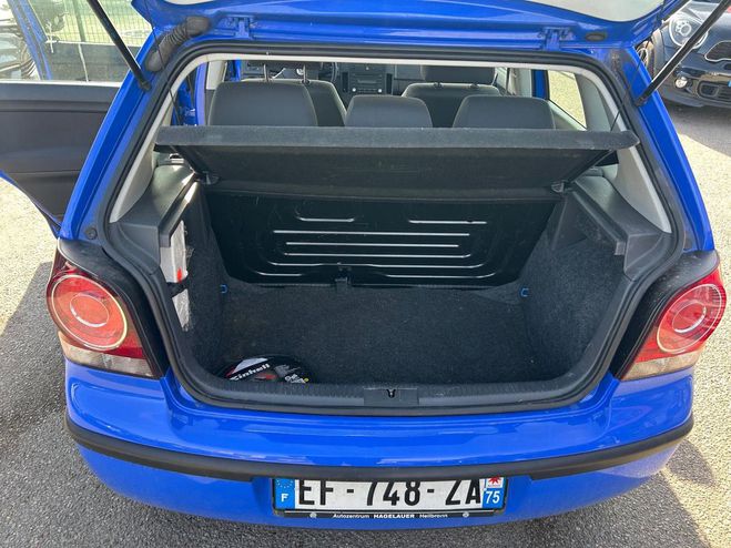 Volkswagen Polo IV (2) 1.2 60 UNITED 5P TRS FIABLE ENTR Bleu de 2009