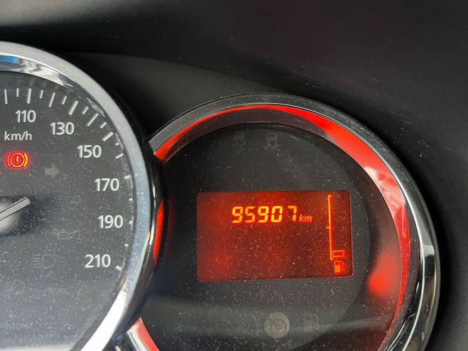 Dacia Sandero II STEPWAY 0.9 TCE 90 PRESTIGE EURO6 5 Gris anthracite de 2016