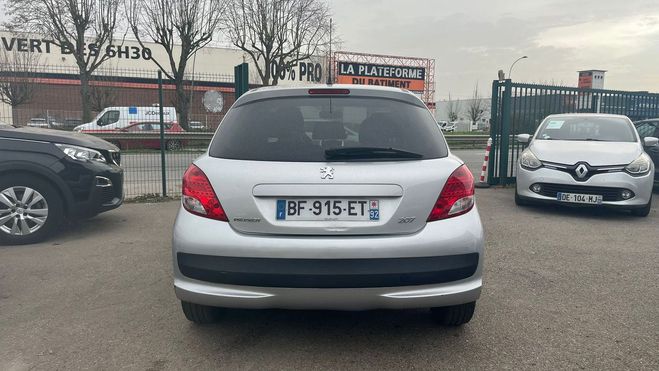 Peugeot 207 (2) 1.6 HDI 92 SERIE 64 5P Gris de 2010