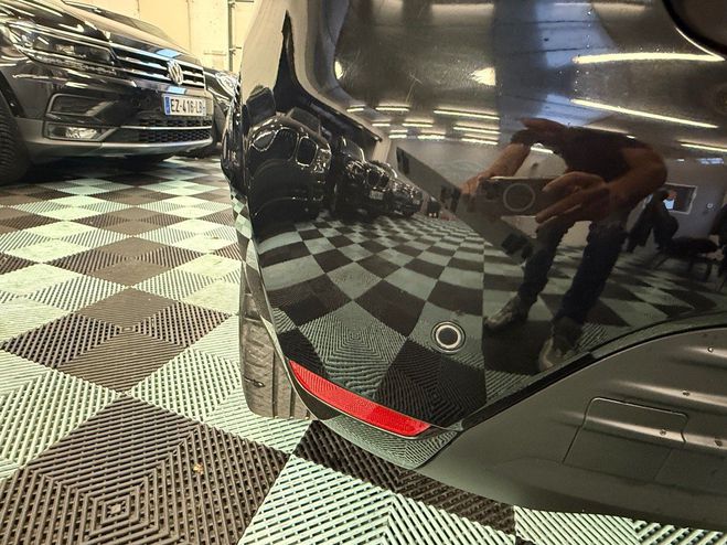 Renault Clio TCE 90 CV INTENS NOIRE GPS:RGULATEUR Noir Mtallis de 2018