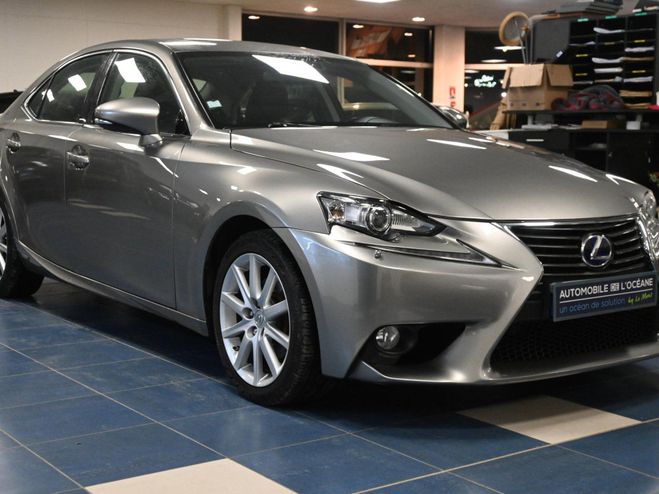 Lexus IS 300h GRIS CLAIR de 2014