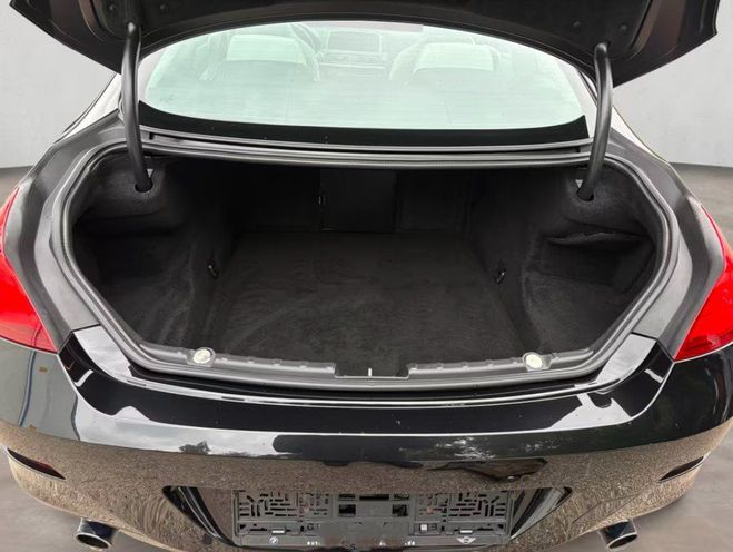 BMW Serie 6 II (F13) 640iA 320 BVA8 * GARANTIE 12 MO noir mtal de 2012