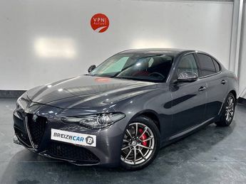  Voir détails -Alfa romeo Giulia 2.2 JTD 180ch Super AT8 à Guipavas (29)