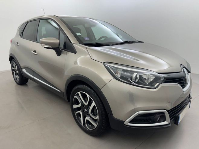 Cliquer pour voir la photo suivante Renault Captur 1.2 TCe 120 Intens EDC Beige Clair de 2014