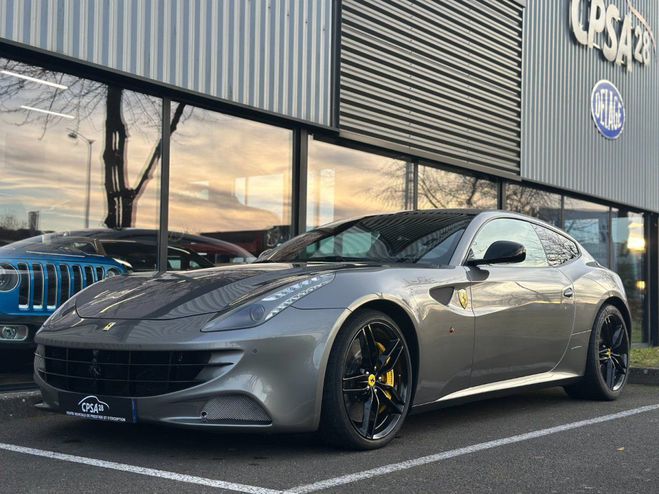 Cliquer pour voir la photo suivante Ferrari FF FF V12 4RM 660 cv gris fonce metal de 2011