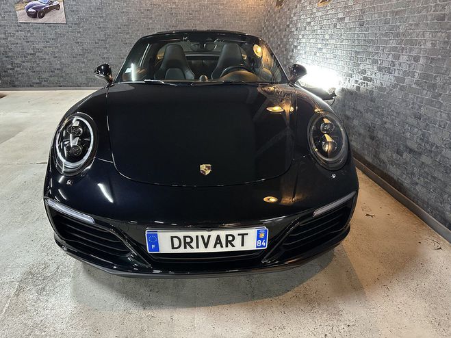 Porsche 911 991 (2) TARGA 4 PDK noir mtalis de 2016