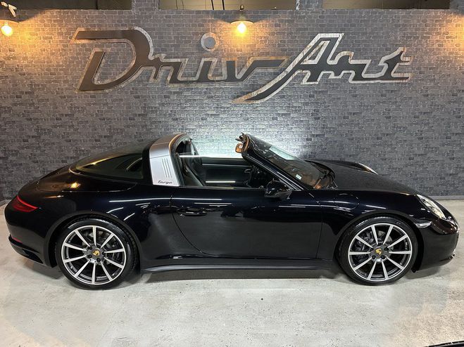 Porsche 911 991 (2) TARGA 4 PDK noir mtalis de 2016