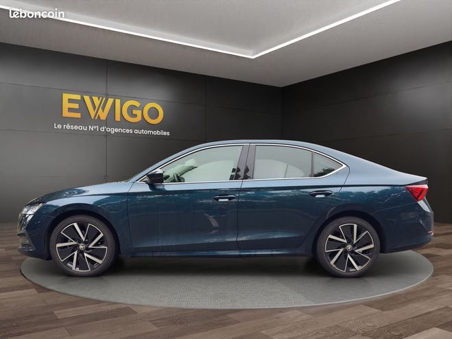 Skoda Octavia 1.4 tsi iv 204h 150 phev 13kwh style 4x2 Bleu de 2020