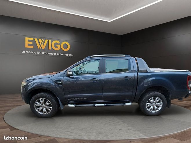Ford Ranger double cabine 3.2 tdci 200 limited 4x4 b Gris de 2016