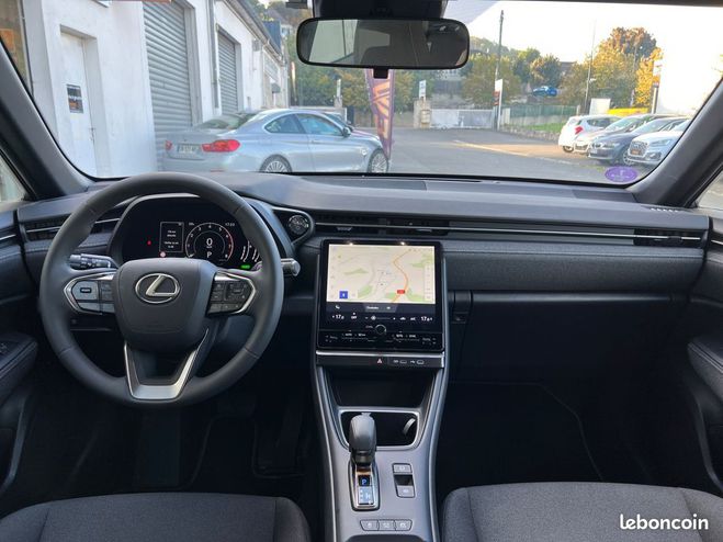 Lexus LBX hybride 1.5l 136ch hev 2wd bva camra de Rose de 2024