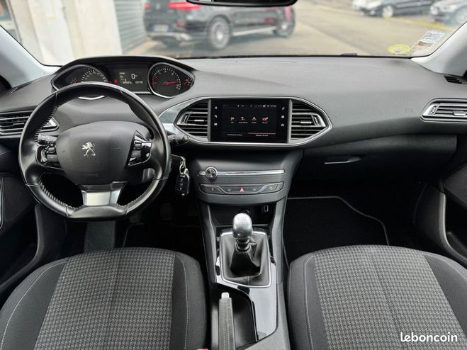 Peugeot 308 SW gen ii 1.5l bluehdi 130ch active entr Bleu de 2019