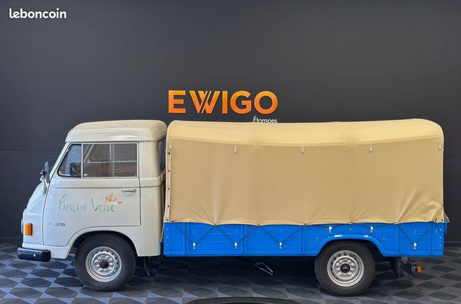 Mercedes 180 hanomag henschel f25 1.6l carbu austin e Beige de 1971