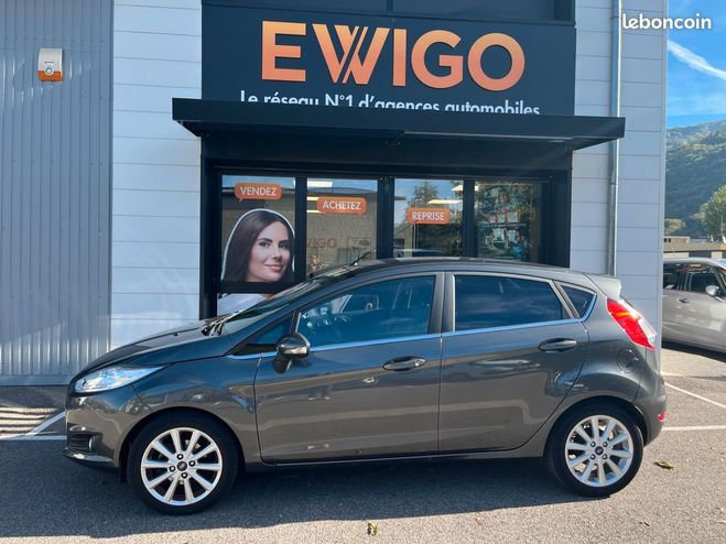 Ford Fiesta 1.0 ecoboost 100ch titanium 1ere main    Gris de 2016