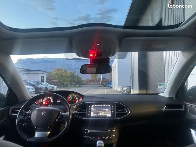 Peugeot 308 feline 1.6l thp 155ch moteur  chaine Blanc de 2014