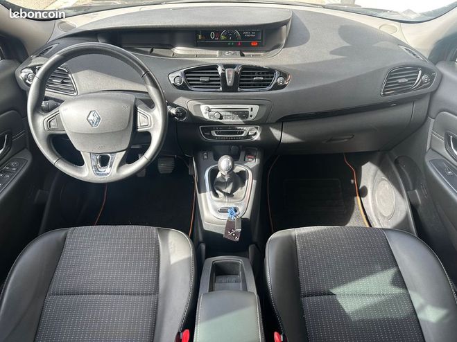 Renault Scenic 1.2 tce 130ch limited moteur a chaine Bordeaux de 2015