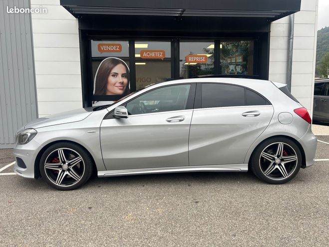 Mercedes Classe A 2.0 250 210ch blueefficiency sport toit  Gris de 2014