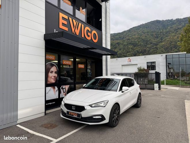 Cliquer pour voir la photo suivante Seat Leon 2.0 tdi 150 ch style apple carplay cam Blanc de 2020