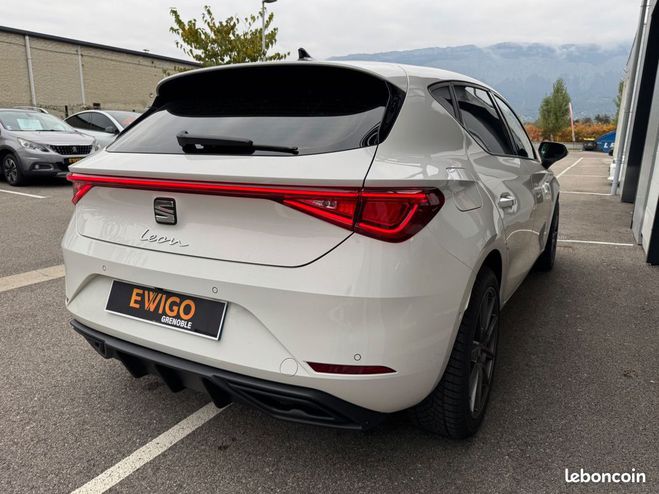 Seat Leon 2.0 tdi 150 ch style   apple carplay cam Blanc de 2020