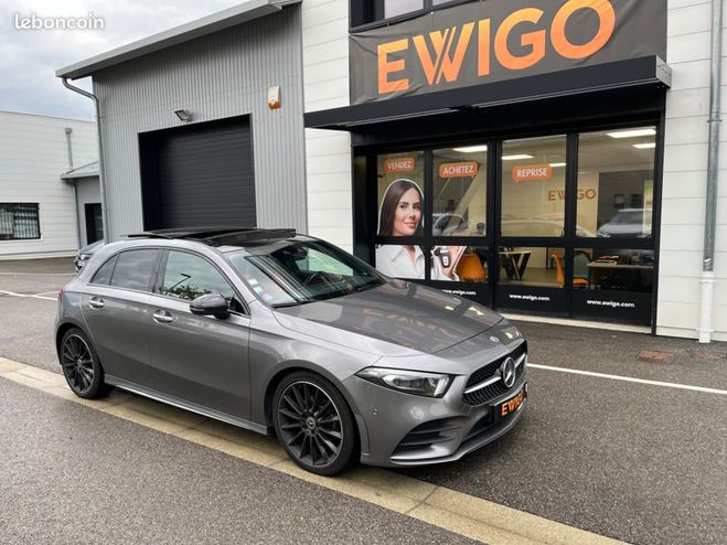 Cliquer pour voir la photo suivante Mercedes Classe A 1.3l 200 165ch amg line toit ouvrant pan Gris de 2018