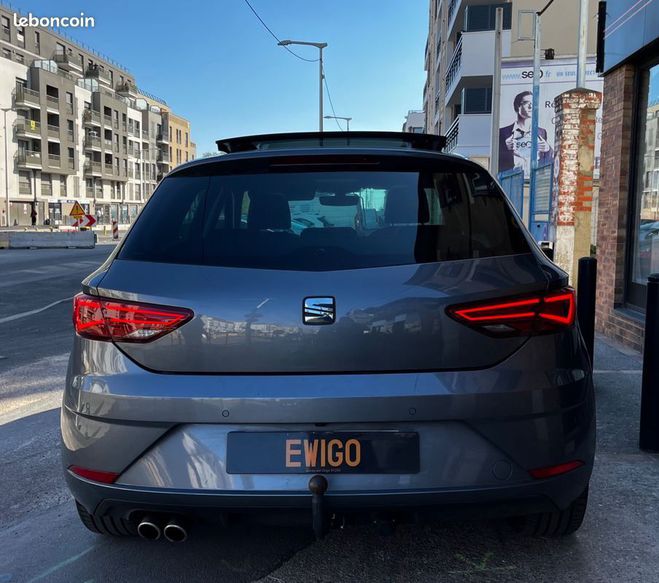 Seat Leon 2.0 tdi 150 ch xcellence toit ouvrant Gris de 2017
