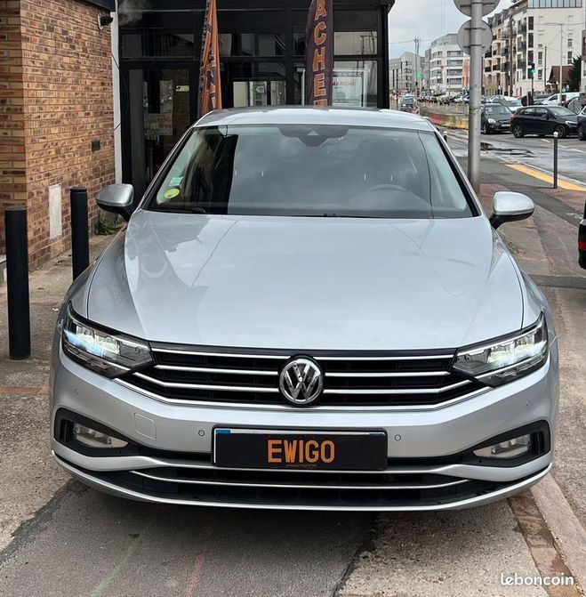 Volkswagen Passat 1.6 tdi 120 bluemotion confort line busi Gris de 2020