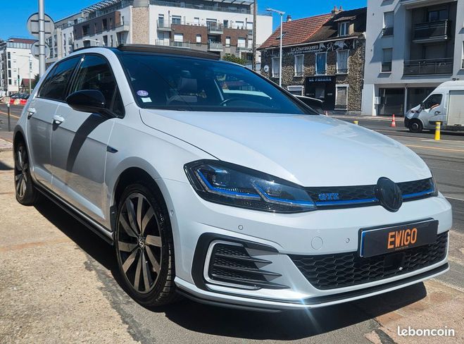 Volkswagen Golf gte 204ch hybrid toit panoramique carpla Blanc de 2018