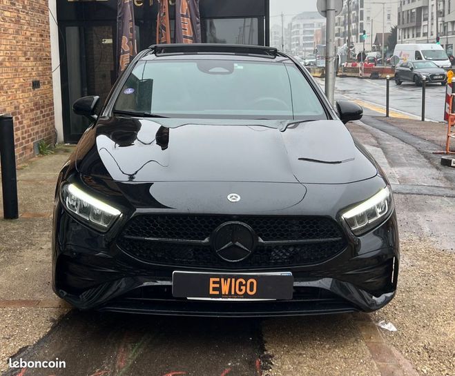 Mercedes Classe A 1.3 180 136 ch amg line bva toit ouvrant Noir de 2023