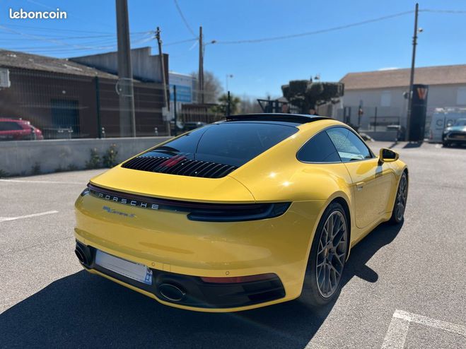 Porsche 911 coupe vi (992) 3.0 450ch s pdk my20 pdcc Jaune de 2019