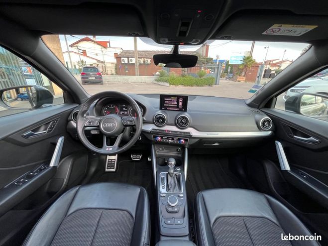 Audi Q2 35 tfsi 150ch s line tronic 7 carplay Gris de 2019