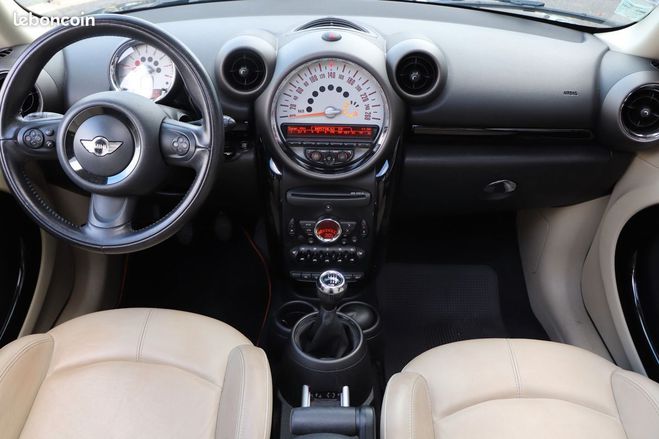 Mini Countryman 1.6 120ch cooper 4x4 toit ouvrant Vert de 2011