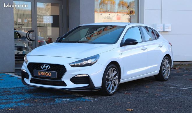 Cliquer pour voir la photo suivante Hyundai I30 fastback 1.0 t-gdi 120 ch n line edition Blanc de 2019