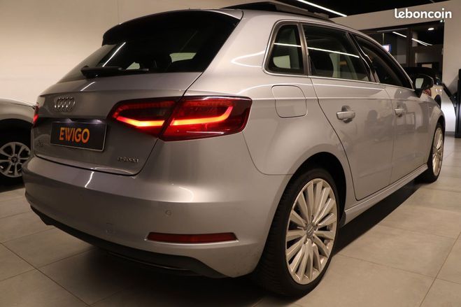 Audi A3 Sportback 1.4 tfsi e-tron 204ch bva- cam Gris de 2015