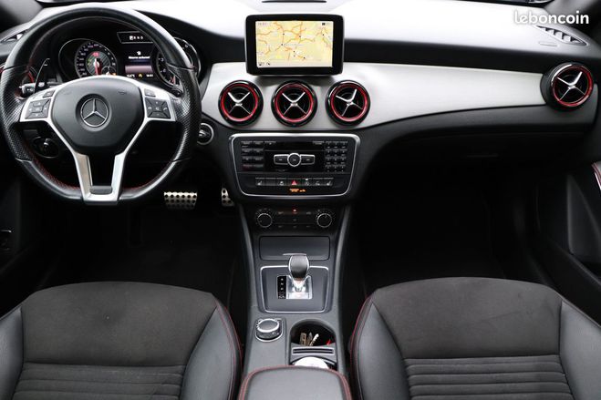 Mercedes Classe GLA Classe 2.0 45 360 amg 4matic speedshift- Noir de 2015