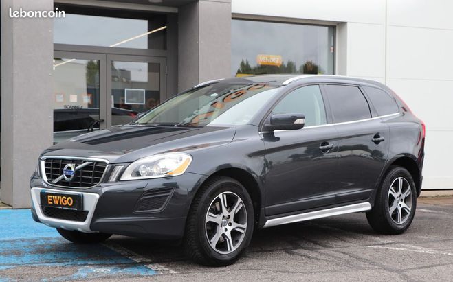 Cliquer pour voir la photo suivante Volvo XC60 2.4 d5 215 summum awd geartronic bva Gris de 2013