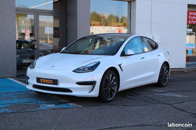 Cliquer pour voir la photo suivante Tesla Model 3 model-3 285 60kwh standard-plus premium Blanc de 2021