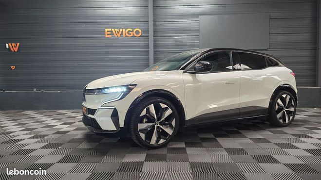 Cliquer pour voir la photo suivante Renault Megane ev60 e-tech electric 220 75ppm 60kwh sup Blanc de 2023